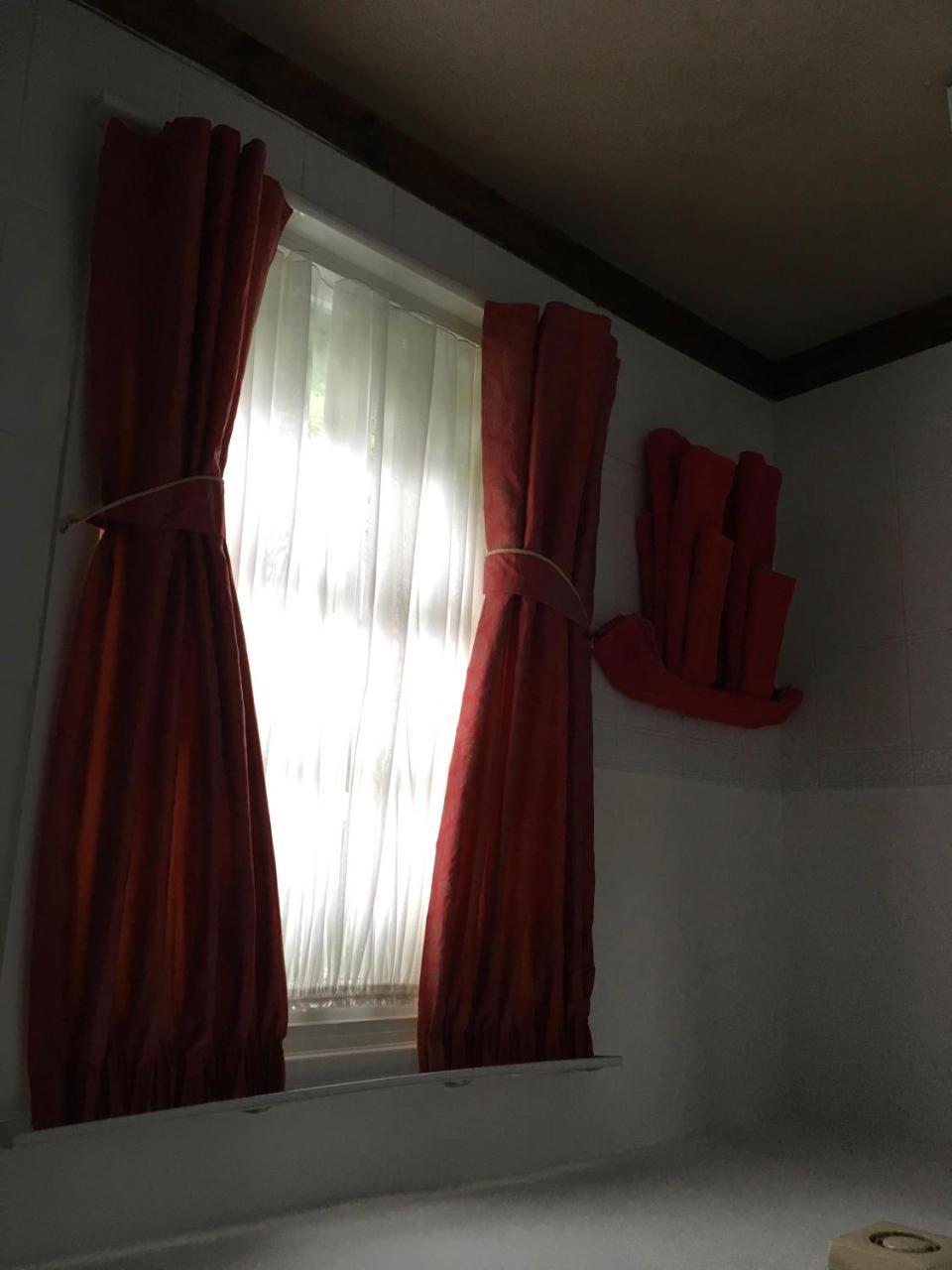 The Farmers Arms Hotel Eccleston  Екстериор снимка